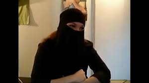 Arab Virgin Djamila r. - XNXX.COM