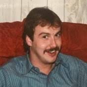 Louis Dooley's Instagram, Twitter & Facebook