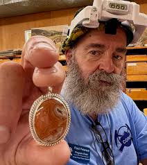 Meanwhile here at Rock Camp ….. I finished my first project. It's a pendant  with a Crazy Lace Agate set in silver. Now tomorrow I'll finish the ring  for my wife. We