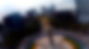 Lockdown Legends quarterback Peyton Dickerson squeezes tight-window throw  to receiver R.C. Davis