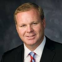 Andrew Arnott's Instagram, Twitter & Facebook