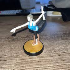 amiibo Wii fit トレーナースマブラ 2022新発 38.0%割引 hyundai-tempauto.ru