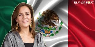 Margarita zavala gómez del campo acudió a las oficinas del instituto nacional electoral (ine) para registrarse como aspirante a la candidatura presidencial por te recomendamos: Margarita Zavala No Figura Entre Los Candidatos Preferenciales