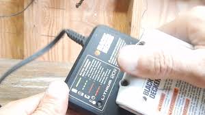 Black And Decker Smart Battery Charger Fault Black Decker Lithium Battery Charger Not Working Troubleshooting Youtube