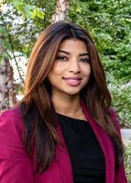 Rose Jose's Instagram, Twitter & Facebook