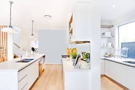 Cara peletakan seperti ini memang praktis, tetapi, sangat rentan. 20 Idea Untuk Kabinet Dapur Baru Anda Recommend My