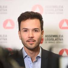 Presidente da Assembleia projeta volta de deputados após atritos eleitorais