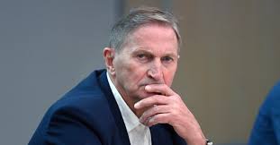 Alois Hadamczik povede další čtyři roky český hokej. Zvolila ho absolutní  většina delegátů