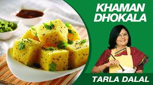Khaman Dhokla Recipe By Masterchef Tarla Dalal Gujarati Delicacy Dhokla Recipe Dhokla Khaman Dhokla