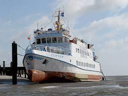 Pronunciation of cassen eils with and more for cassen eils. Ms Flipper Unsere Flotte Die Reederei Cassen Eils