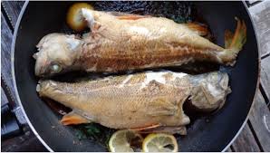 2 ekor (600 g) kakap merah. Lebih Menggugah Selera Seperti Di Rumah Makan Ini Trik Menggoreng Ikan Agar Kuning Cantik Dan Tetap Utuh Semua Halaman Nakita