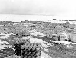 The U S Navy Staged Cargo In What Was Called A Supply Dump As They Began Construction Of Williams Air Operating Fac Photo Library Mcmurdo Station Antarctica