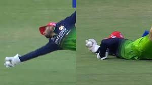 RCB vs DC: Jitesh Sharma takes a stunning diving catch to dismiss Sameer Rizvi – watch