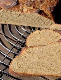 Roggenmischbrot Aus Dem Thermomix Mein Zaubertopf Rezept Roggenmischbrot Lebensmittel Essen Brotrezepte Thermomix