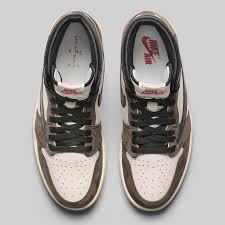 The original travis scott nike shoes were a bright clean white, with white laces and an innovative metal swoosh logo. You Can Cop Travis Scott S Air Jordan 1 High Og In Dubai Gq Middle East