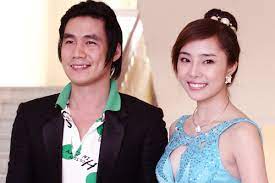 Quỳnh nga có tên đầy đủ là phạm thị quỳnh nga sinh ngày 7 tháng 9 năm 1988 là một nữ ca sĩ, diễn viên truyền hình trong chương trình lời tự sự, quỳnh nga đã có những chia sẻ về cuộc sống và sự nghiệp của mình. Quá»³nh Nga Gá»£i Cáº£m Ben Khanh PhÆ°Æ¡ng Nháº¡c Viá»‡t Viá»‡t Giáº£i Tri