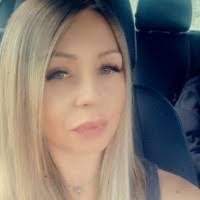 40+ "Danielle Burt" profiles