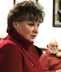 Chewy's Law' meets opposition as dog's neighbor presents to Van Buren  County Board