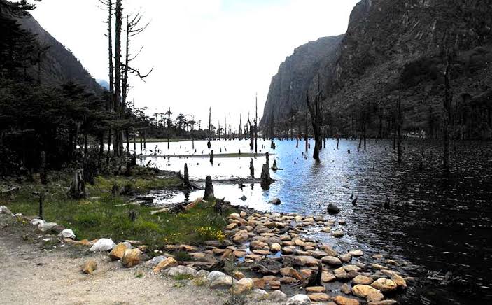 Do You Need a Permit for Madhuri Lake?