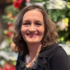 Kara Thornbury (@kara.imes)