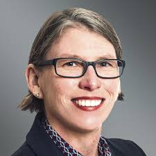 Lisa Simonetti's Instagram, Twitter & Facebook