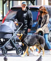 Emily ratajkowski is officially a mom! Emily Ratajkowski With Her Newborn Baby Sylvester Apollo Bear Seen On The Street In New York 06 Gotceleb