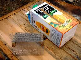 One solution is to use an open feeder. Fall Feeding Bee Hive Plans Bee Hives Diy Bee Supplies