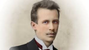 143. rocznica urodzin Karola Wojtyły seniora. Z tej okazji muzeum papieskie  w Wadowicach pokazało unikalne zdjęcia i film