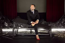 'Macho', un viaje a la identidad masculina en tiempos del feminismo