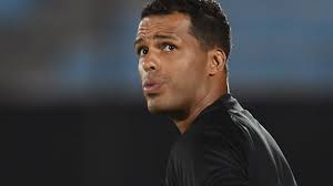 Fernando Lázaro tem contrato até quando com o Corinthians?