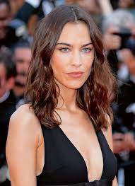 Try Alexa Chung's secret eyebrow-styling trick — HELLO!