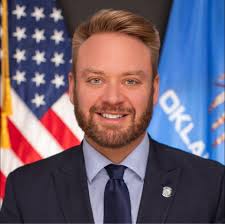 📢 Meet Eric Doss: OPSRC's Director of Quality Charter Services! 🎉 🍎📚  We're excited to introduce Eric Doss, who brings a unique background to his  role....