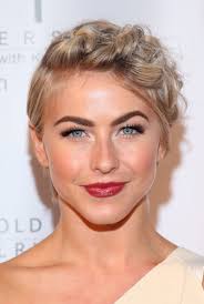 Julianne hough has rocked a number of different hairstyles during her tenure as a celebrity. Julianne Hough Celebrity Inspired Updos For Short Hair Livingly
