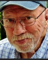 Holly Hood's Instagram, Twitter & Facebook