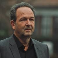 3 "Peter Hollander Den" profiles