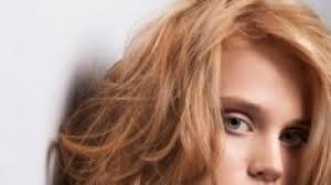 Milioni di immagini da scaricare per i tuoi . Tagli Capelli Medi Particolari Ultima Moda Capelli Per L Inverno 2015