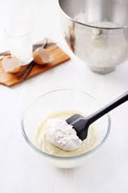 Creme Patissiere Madame Patissiere Allegee A La Creme Fouettee Chefnini Recette Patissiere Creme Patissiere Recette Creme Dessert