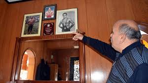 Join facebook to connect with reşit karabacak and others you may know. Minderin Sampiyonu Resit Karabacak In Mutevazi Yasami