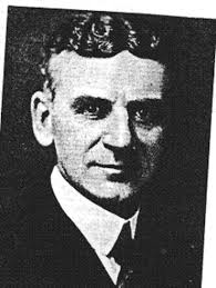 Verna Preuss Droege, 101, of New Albany, Indiana passed away at her  daughter's home. She was the former Verna Preuss, born in LaGrange,  Illinois and raised in Seymour, Indiana. Verna was a