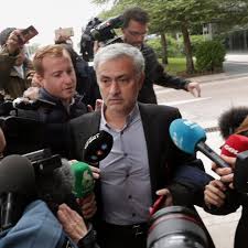 Renowned for his tactical prowess, he has won 25 senior trophies during his time in. Mourinho Es Declara Culpable De Frau Fiscal Per Evitar La Preso