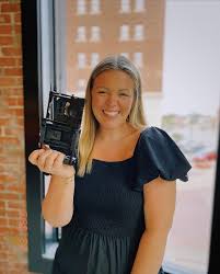 It's ya girl ✨SHOOTING✨ aka Shooting Starr aka Maddie or even  @wonderfully_maddie and now, as of 2 months ago, Maddie Cheatham💍 & God  put a dream in my heart 2 years ago