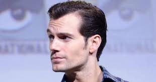 One of the most popular celebrity hairstyles for fine hair, kellie's baby fine hair always looks full and soft. Balding Celebrities What Hair Loss Treatments Do They Use Green Beans