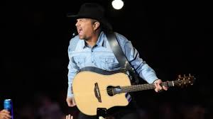Garth Brooks On Weather Conditions For His Notre Dame Concert