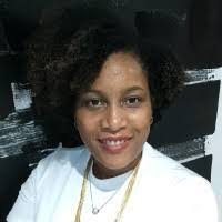 Nadia King's Instagram, Twitter & Facebook