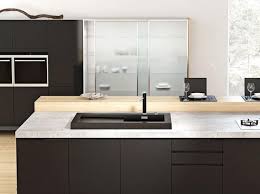 Waren bilder aus glas lange zeit eine kunstform, die wegen ihrer komplizierten herstellungstechnik hauptsächlich im kirchlichen bereich beziehungsweise in als glasbilder für küche und esszimmer eignen sich stillleben von saftigen kräutern oder farbenprächtigen gemüsesorten und machen appetit. Keramik Glas Und Stahl In Der Kuche Schoner Wohnen