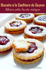 Biscuits A La Confiture De Goyave Confiture De Goyave Gateau Facile Et Original Nourriture Delicieuse