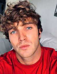 «io e paolo (ciavarro), due bambini innamorati». Paolo Ciavarro Eta Altezza Peso Fidanzata Madre E Padre Vip Lavoro