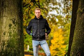 Available at a purity of 99%+, this is one of the highest quality products currently on the market, and suitable as a mephedrone substitute for comparable research purposes. Marcel Uit Deventer Ging Kapot Aan Designerdrug 3 Mmc Dit Spul Moet Verboden Worden Enschede Destentor Nl