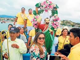 La fiesta de san pedro y san pablo, cuyo nombre oficial es solemnidad conjunta de san pedro y san pablo es la conmemoración del martirio en roma de los apóstoles simón pedro y pablo de tarso, celebrada el 29 de junio. Rinden Homenajes A San Pedro Y San Pablo El Diario Ecuador