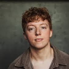 Lydia Bradd (@BraddLydia)